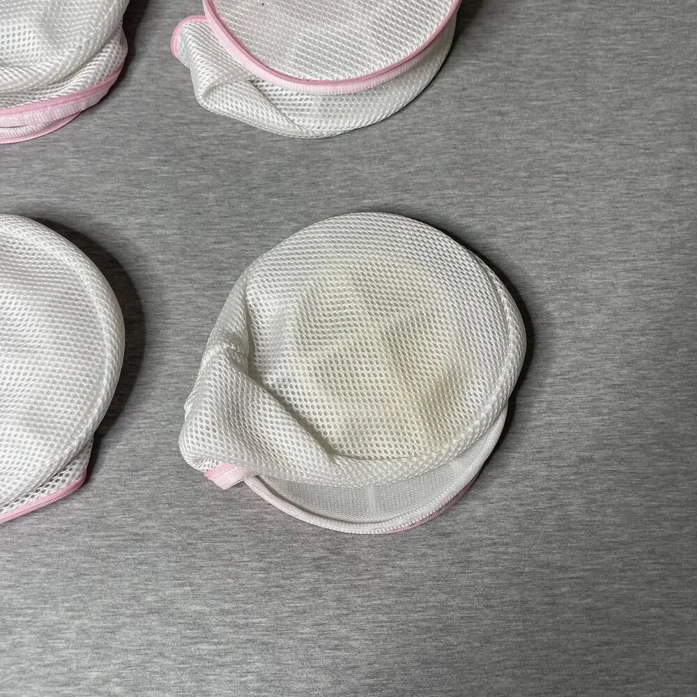 Target Circular Mesh Laundry Delicates & Bra Wash Zip-Up Bags 4 PCS. Set